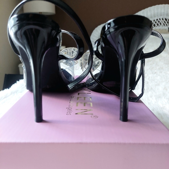 Kayleen LA Rhinestone Bow Heels Black Pointed Toe Slingback Sandals Size 7.5 NIB - Picture 3 of 9